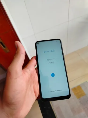 K61 com 128gb e 4gb de ram