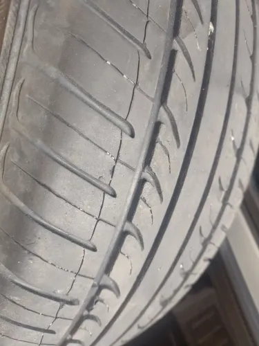 Pneu 185/60/15