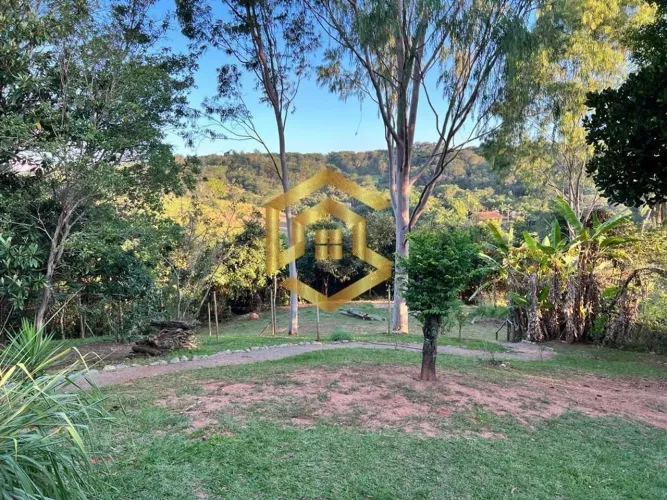 Sítio para Venda em Esmeraldas / MG no bairro Caracóis de Baixo