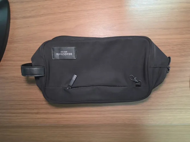Necessaire Smart Casual Preto Democrata