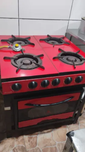 Fogão 4 bocas com forno a gás 