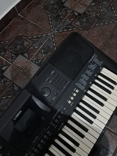 Teclado Yamaha Psr E 463