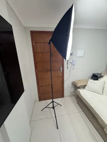 Softbox de Luz Contínua com Tripé