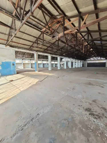 GALPÃO 1.200M² - PRÓXIMO AO CONFIANÇA CENTRO