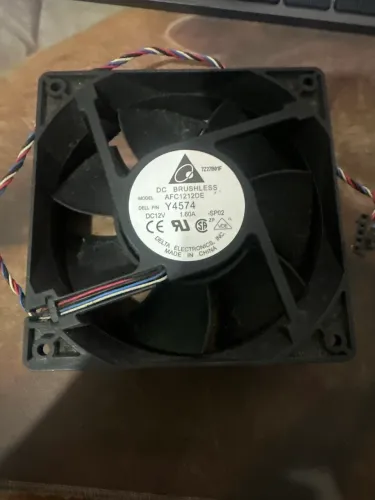 Ventoinha Delta AFC1212DE 120mm 12V 1.60A PWM 4 Pinos
