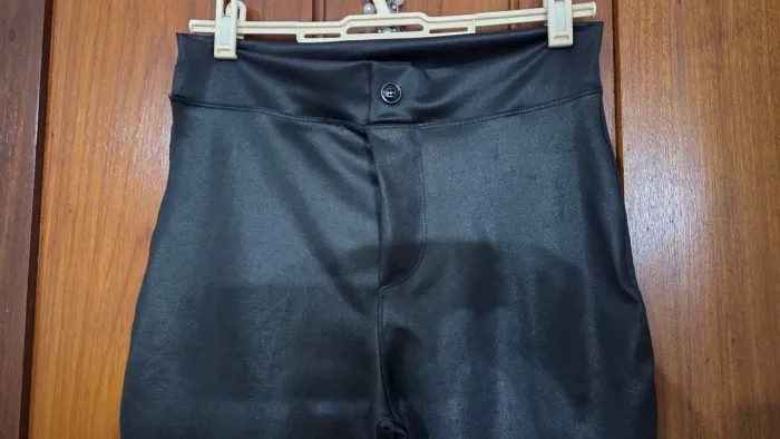Calça Skinny Courino