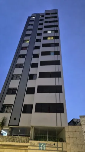 Apartamento Estilo Clássico no Centro da Cidade