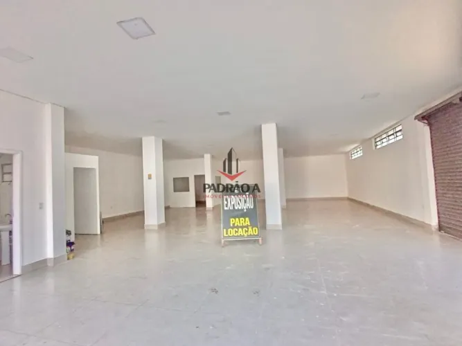 Salão Padrão para Locação com 200m² no Parque Boa Esperança em São Paulo