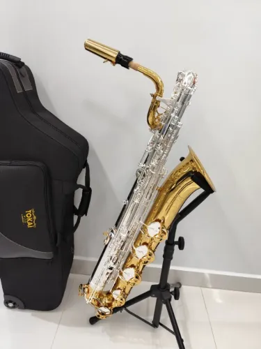 Sax Baritono Tokai TSB-300PG Mib c/ La grave - Prata c/ Dourado - NOVO/Parcelo 21x