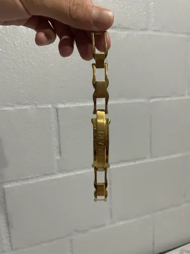 Pulseira BVLGARI dourada, sem defeitos estéticos 