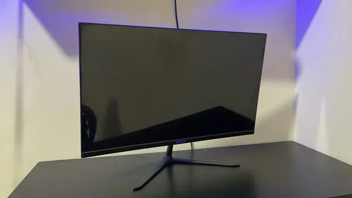 MONITOR MANCER HORIZON Z2 24?