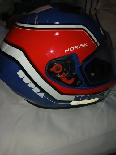 Capacete supra tamanho 54