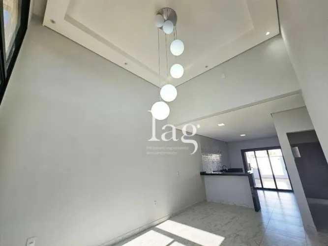 Casa com 2 quartos à venda, 98 m² por R$ 630.000 - Jardim Residencial Villaggio Ipanema I 