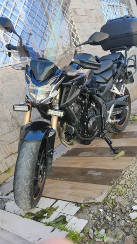 Honda CB 500f 2023
