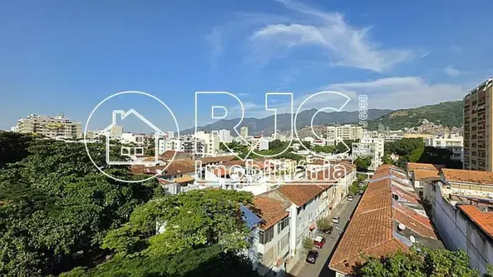 2 quartos suite 2 vagas - varandão - direito a lage - todo reformado