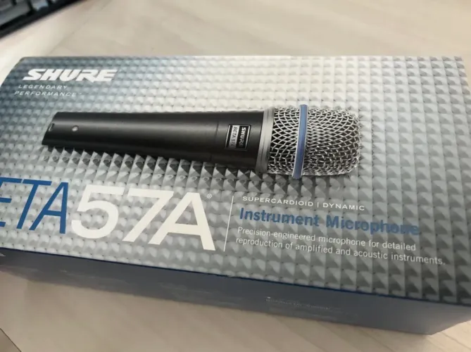 Microfone Dinâmico Shure Beta 57a Seminovo
