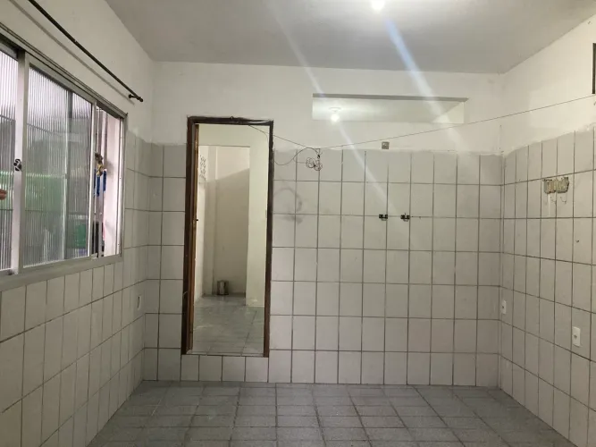 ALUGA-SE KITNET EM VITÓRIA