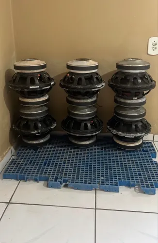 Alto falante Eros 12 2.2k $500 cada 