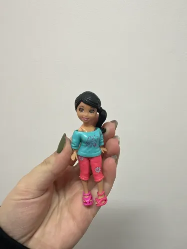 Polly pocket