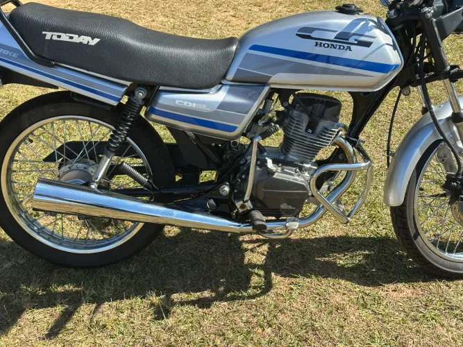Moto relíquia top