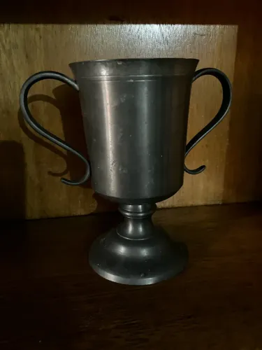 Vaso em estanho