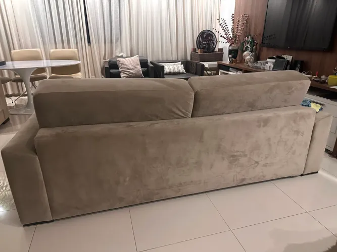 Sofá de dois lugares retrátil
