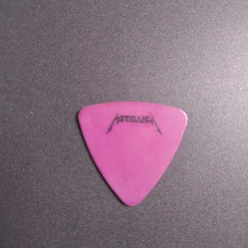 METALLICA - Palheta original de show - James Hetfield - São Paulo, 1993