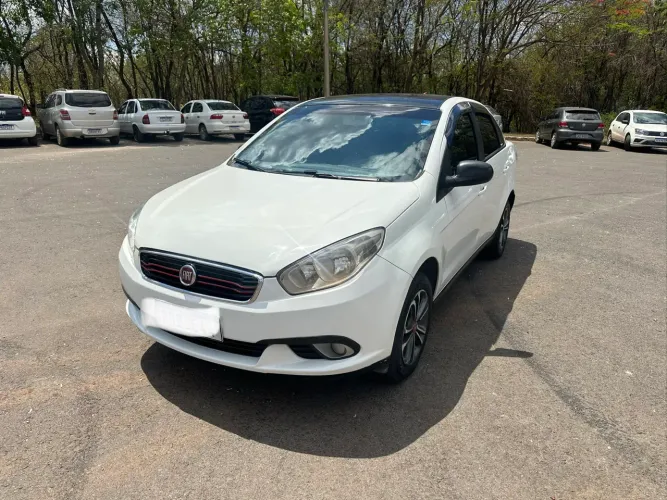 Fiat Grand Siena Attractive 1.0 Flex 8V 4P 2018