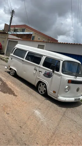 Volkswagen Kombi Furgão (álcool) 2003