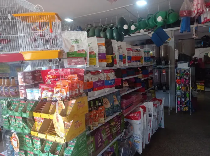 loja de pet shop e agropecuária 