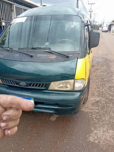 Kia Motors Besta GS Grand 3.0 8V 16L Diesel 2001
