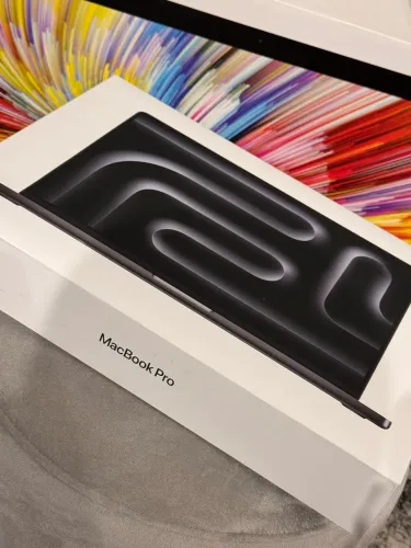 MacBook Pro 16" M5 Pro 48GB RAM 1TB SSD - Tela Nano Texture - Pronta Entrega