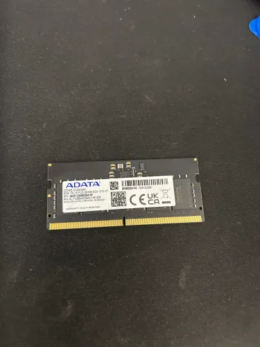 Memória RAM DDR5 8GB (SO-DIMM) - Nova, retirada de notebook novo