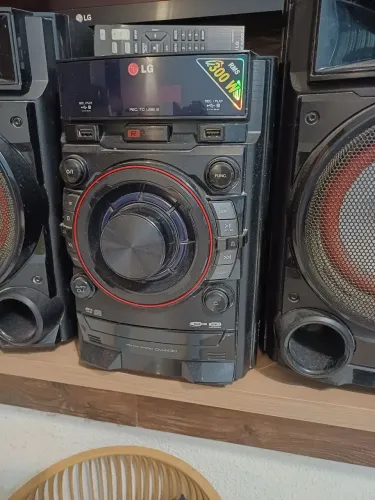 Aparelho de som CDs e FM e AM
