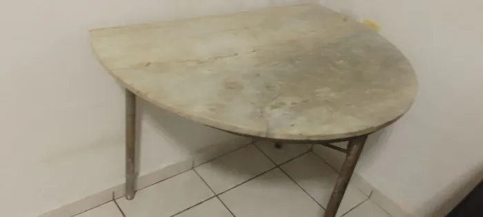 Mesa de mármore