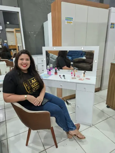 Penteadeira Camarim Com Led 3 Gavetas e 2 Portas