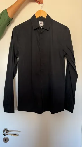 Camisa preta Zara