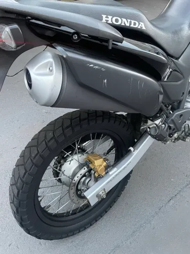 Vendo moto estado de nova xre 300