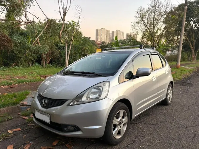 Honda Fit LX 1.4/ 1.4 Flex 8v/16v 5P Mec. 2011