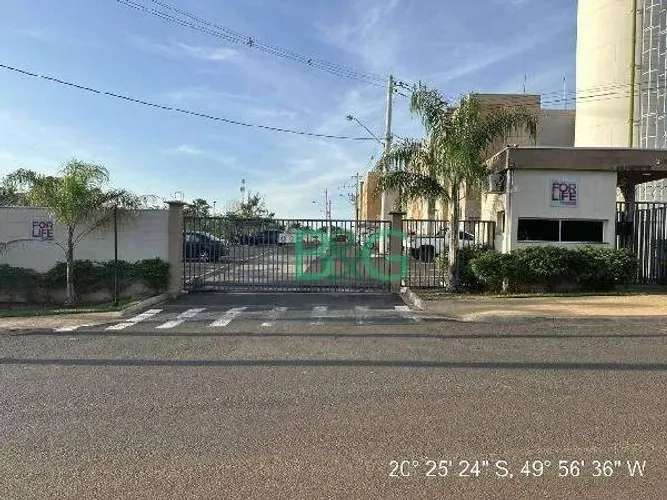 Apartamento com 2 dormitórios à venda, 40 m² por R$ 126.926,84 - RESIDENCIAL FORLIFE VERSA