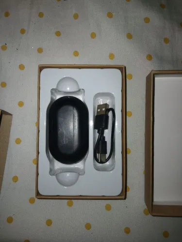 Fone Bluetooth novo 50 reias