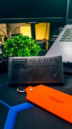 SSD PORTÁTIL 256GB PARA PC & SMARTPHONE MOVESPEED COM VELOCIDADE DE 1090 GRATIS BRINDE