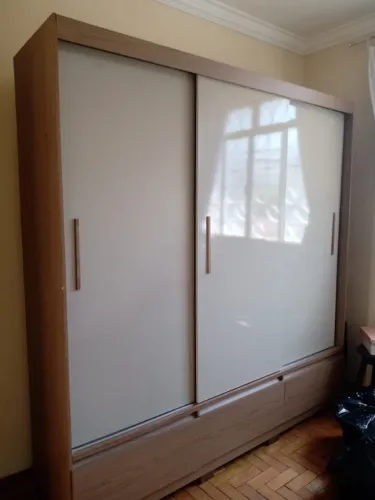 GUARDA-ROUPA CASAL GRANDE 3 PORTAS DE CORRER + 3 GAVETÕES MATERIAL EM MDP MELHOR QUE MDF