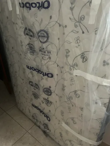 Colchão casal de molas ensacadas