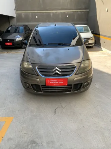 Citroen C3 GLX 1.4/ GLX Sonora 1.4 Flex 8V 5P 2012