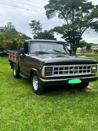 Ford F-1000 S. S. Diesel / S.s. Diesel Turbo 1992