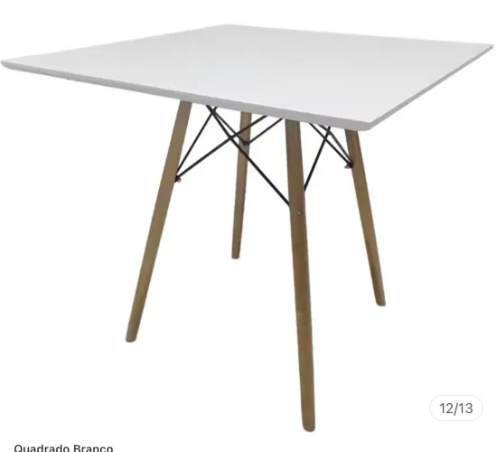 Mesa de jantar com 2 cadeira