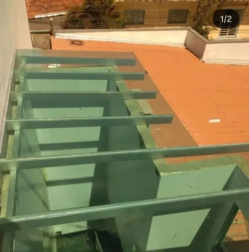 VIDRACEIRO - INSTALAÇÃO E MANUTENÇÃO, VIDROS EM GERAL 