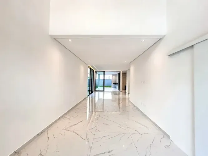 CASA A VENDA EM FLORIANOPOLIS BAIRRO PEDRA BRANCA