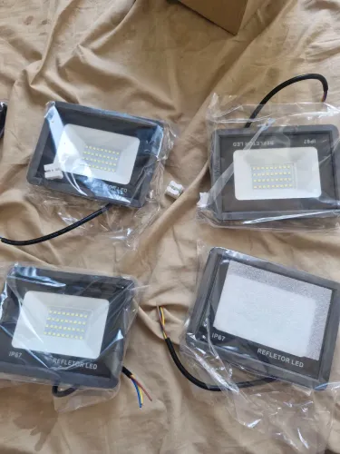 Refletores LED 100W IP67 à Prova D'Água 6500K Branco Frio Bivolt